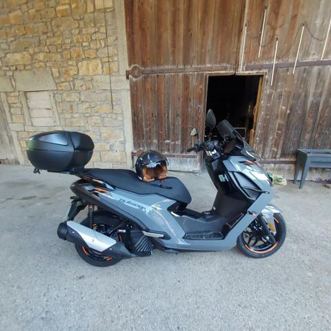 Scooter PEUGEOT 2023 occasion Arandas 01230