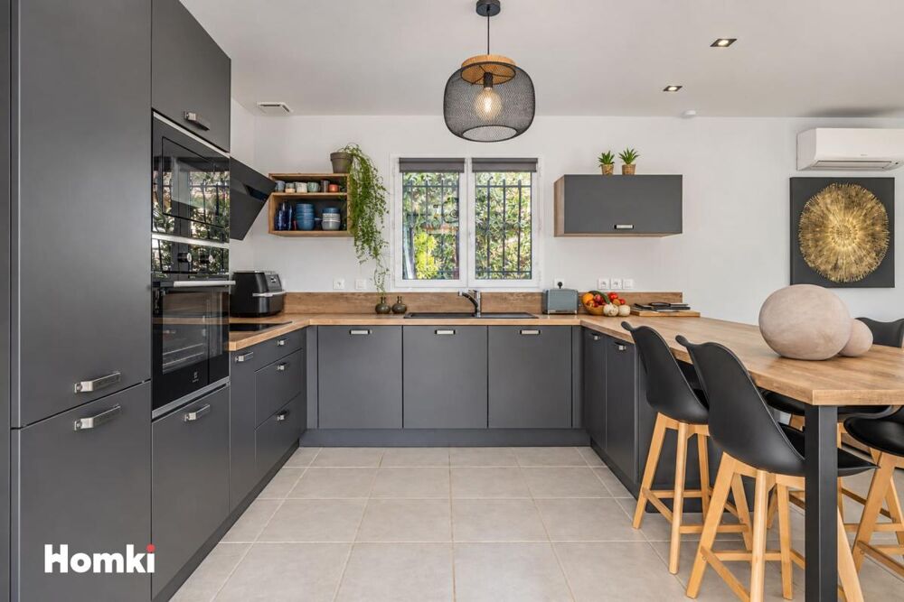 Vente Maison Maison/Villa T4 de 97 m² à Vers-Pont-du-Gard 30210 Vers pont du gard