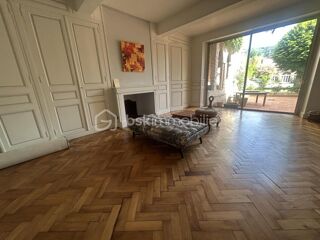  Maison à vendre 9 pièces 377 m²