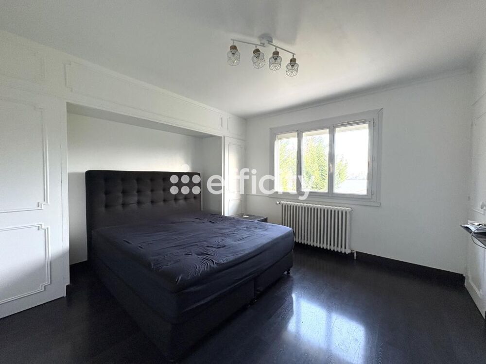 � vendre  Maison Cannes-�cluse (77130)
