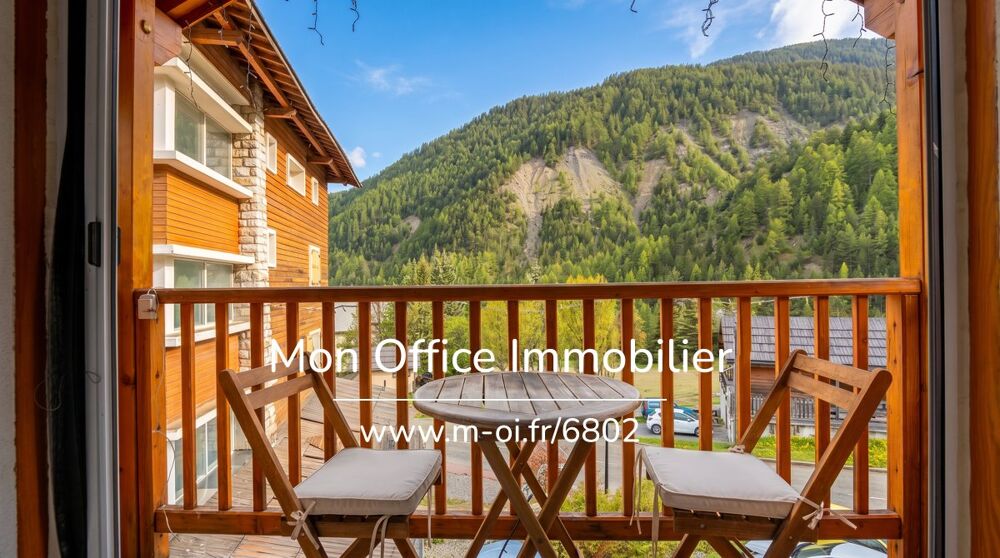 Vente Maison Référence : 6802-CLG. - Maison de 157 m² au pied des pistes à Arvieux Arvieux