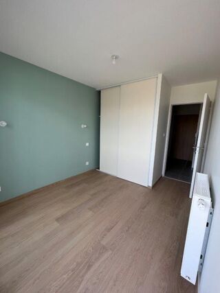  Appartement à louer 3 pièces 70 m²