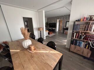 Appartement � louer 5 pi�ces 104 m�