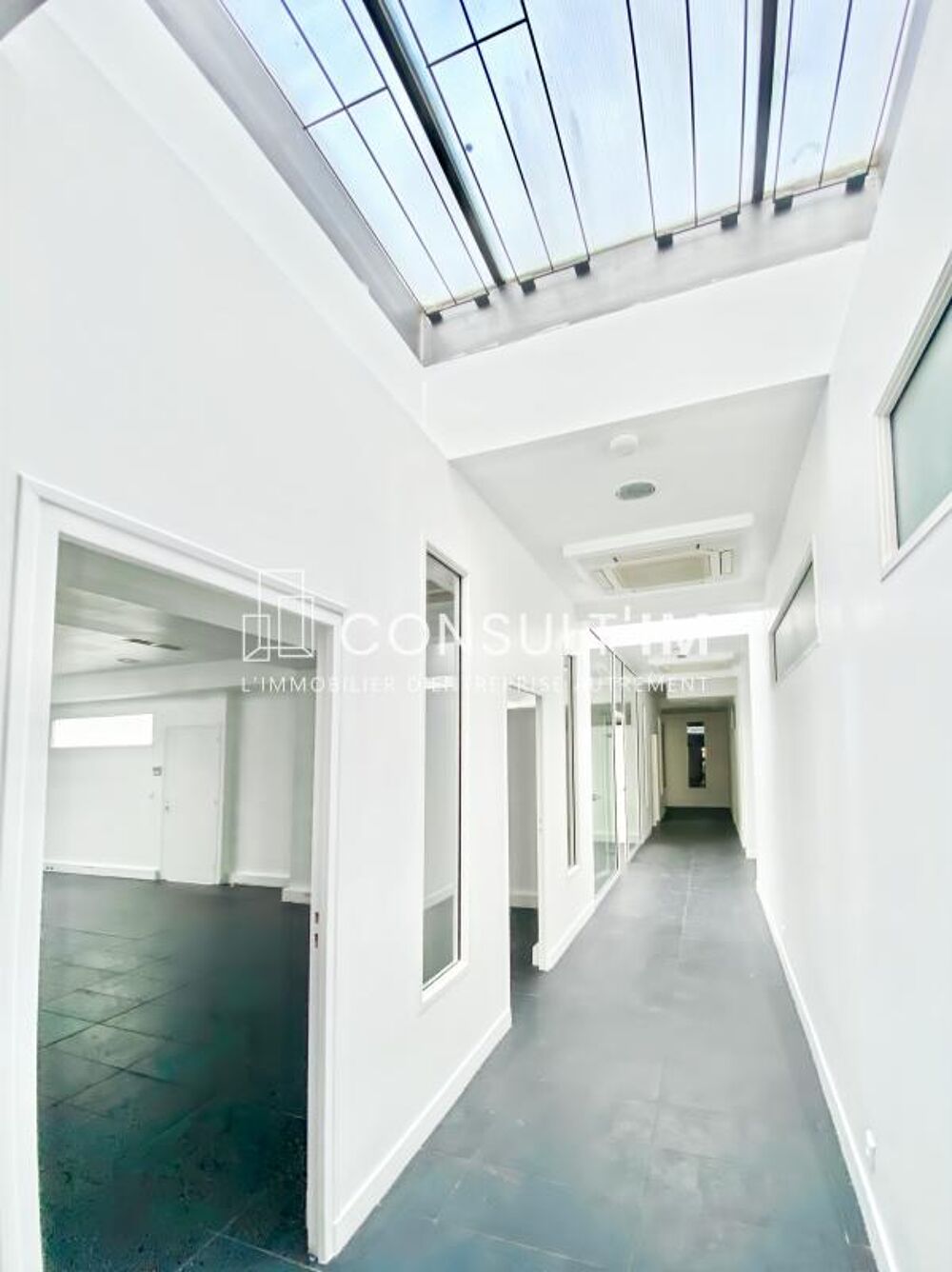   ACCES RUE / BELLE HSP / TRES BON ETAT Puteaux