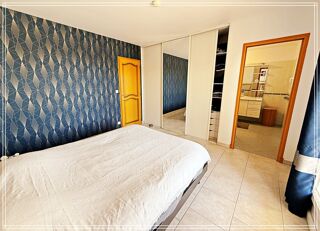  Maison � vendre 7 pi�ces 220 m�