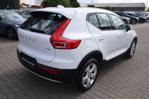 XC40 T3 Momentum Pro 2020 occasion 33000 Bordeaux