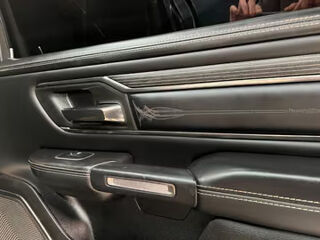RAM 1500 Limited 5.7 HEMI V8 4x4 2021 occasion 33000 Bordeaux