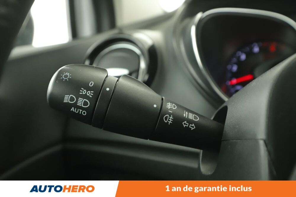 Captur 1.5 dCi Energy Intens EDC 90 ch 2017 occasion 92130 Issy-les-Moulineaux