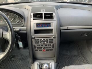 407 1.8e 116 CH Ex&eacute;cutive 2004 occasion 14650 Carpiquet