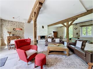  Maison à vendre 12 pièces 367 m²