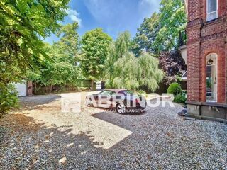  Propri�t�/ch�teau � vendre 11 pi�ces 307 m�