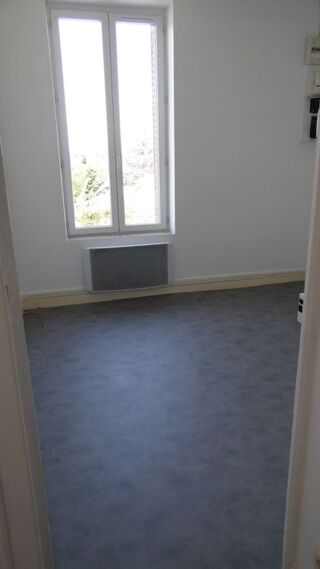  Appartement à louer 2 pièces 34 m²