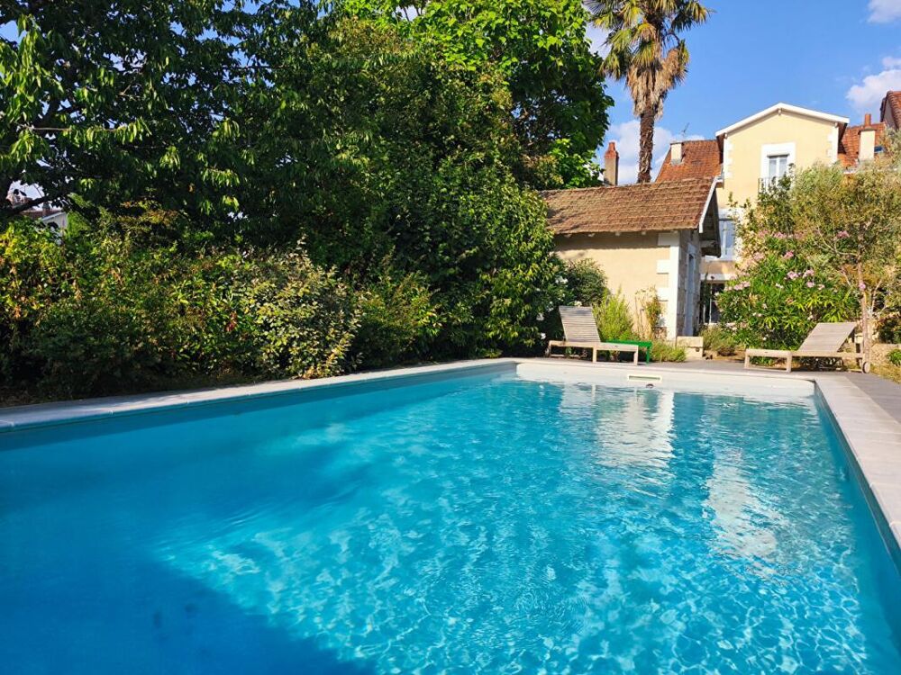Maison début XXè, charme, jardin, piscine, centre ville de Périgueux à pied