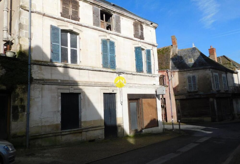 Appartement 5 pièces 140 m² · à Gracay · 140 m² · 50 500 €