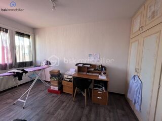  Maison  vendre 5 pices 77 m