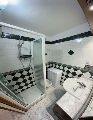  Appartement à louer 2 pièces 33 m²