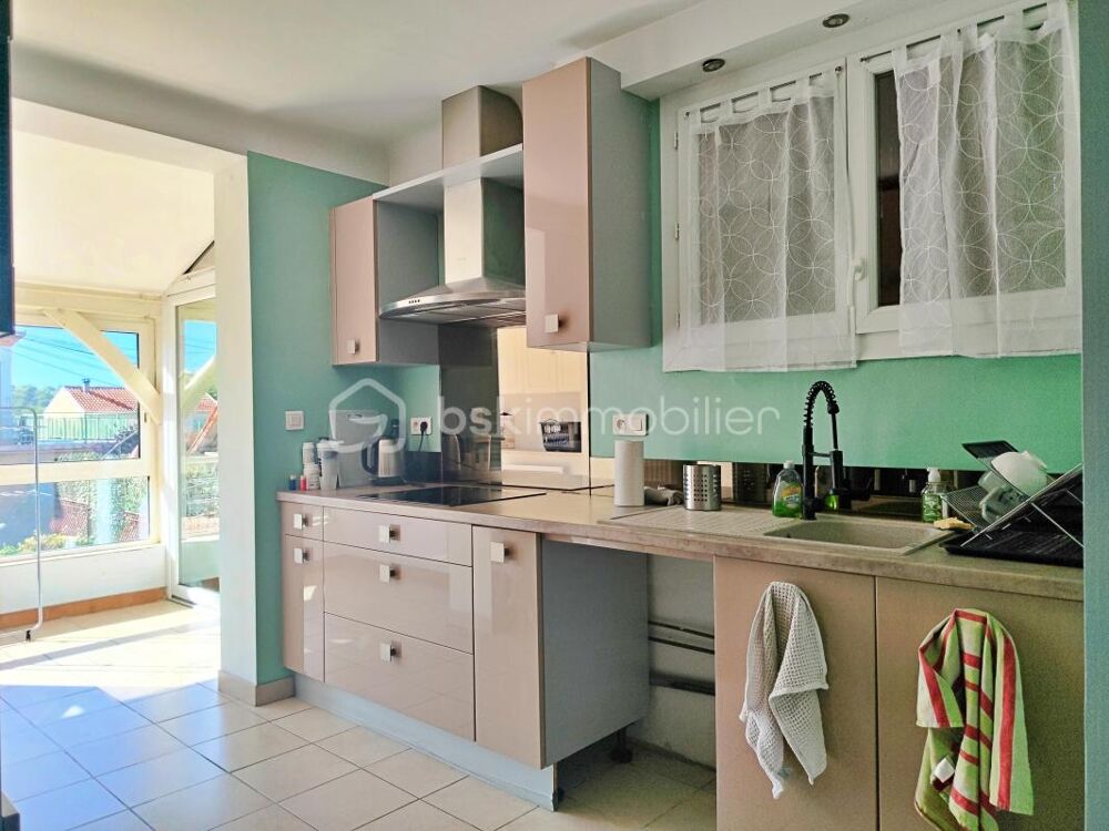 Vente Maison GOURDON – CENTRE-VILLE – MAISON 4 CHAMBRES AVEC JARDIN, TERRASSE ET GARAGE Gourdon