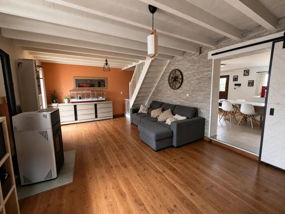Maison de 5 pièces de 116 m² à Saint-Usuge