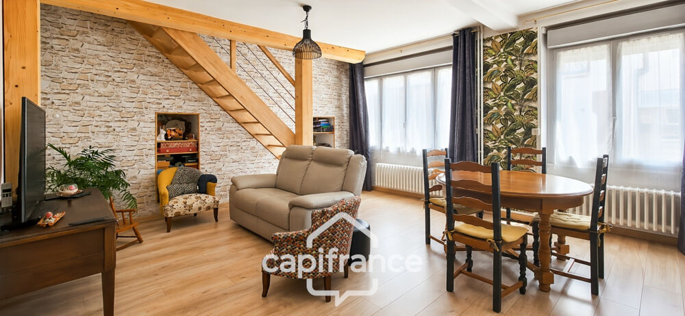 Vente Maison LE MONTET / 03 - Maison de village - 110 m² avec jardin Le montet