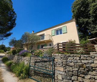  Maison � vendre 8 pi�ces 195 m�