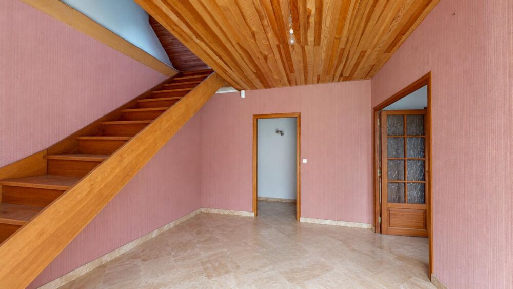 Vente Maison Maison 7 chambres 230 000  Avec piscine 300 m2 Fretoy