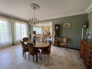  Maison  vendre 10 pices 259 m