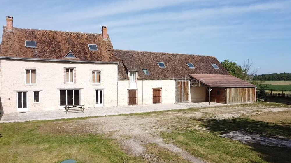 MAISON DE CAMPAGNE AVEC DÉPENDANCES