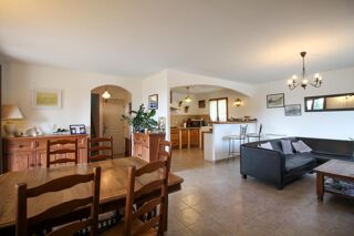  Maison  vendre 8 pices 124 m