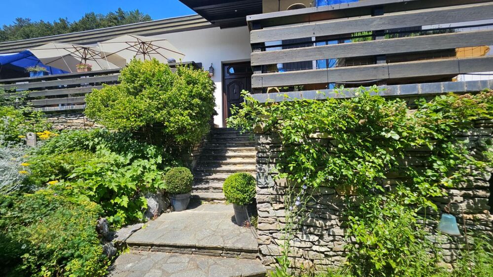 Maison d'architecte 8P 252 m² VALGELON-LA ROCHETTE (73110)