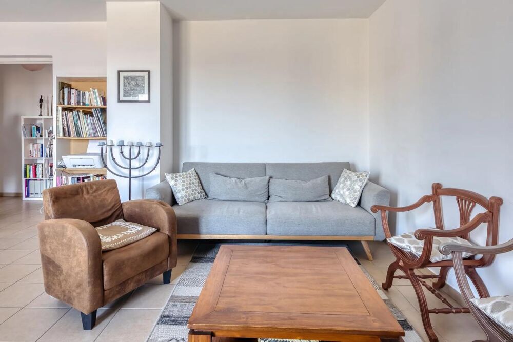 Appartement lumineux 4P avec 2 balcons à Rouen