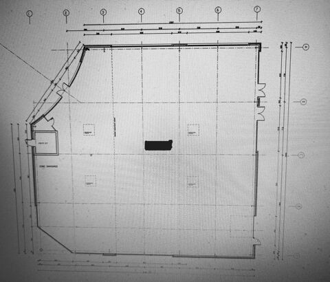 A louer proche de LILLE (59) - Bâtiment solo de 812 m2 - Effet d'enseigne - Axe passant 10556 59000 Lille