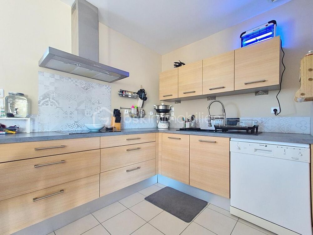 Vente Maison Maison familiale avec sous-sol complet et 5 878 m² de terrain Sainte colombe en bruilhois