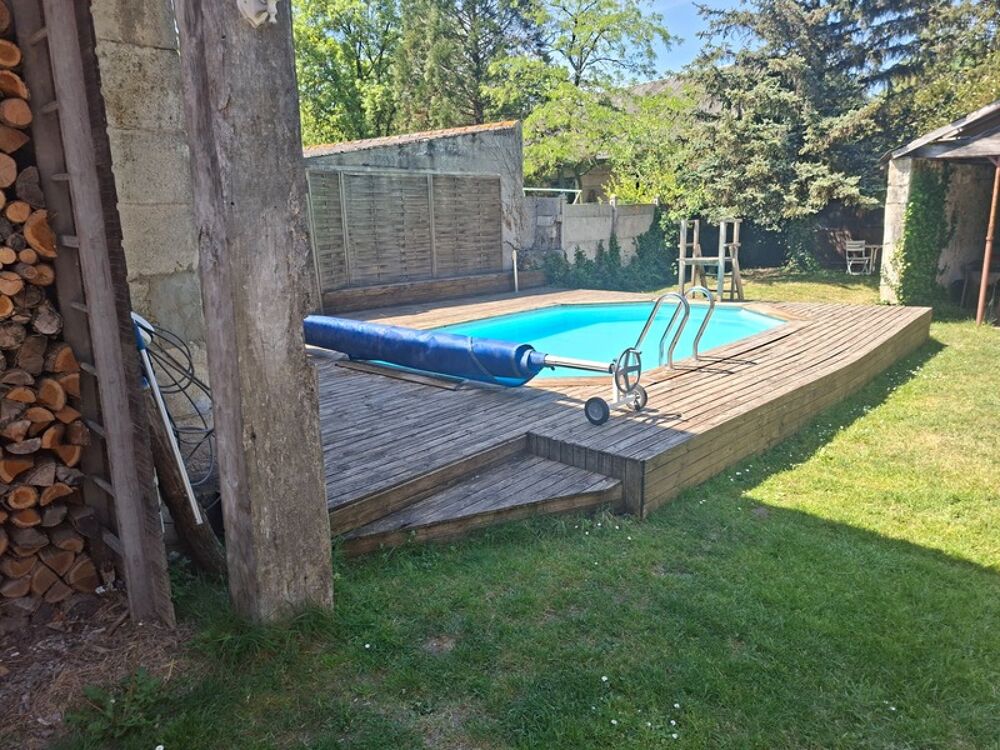 Maison de 100 m², 4 chambres, sur plus de 1300 m² de terrain