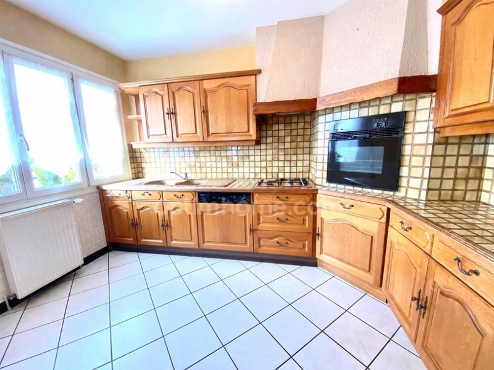 Vente Maison Agréable Maison de plain-pied surélevée - Beau Jardin  plat, clos et arboré - Sous - sol total - Vaste Grenier Ifs
