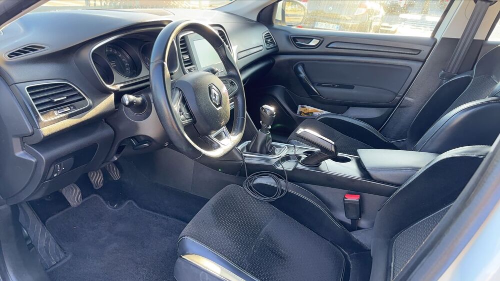 M&eacute;gane 1.5 Blue dCi 95 Business 2019 occasion 30000 Nimes