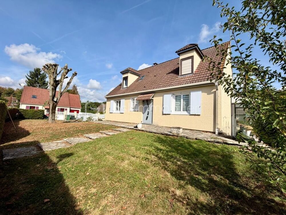 Belle maison 5 chambres - sous sol total - Terrain 646 m2