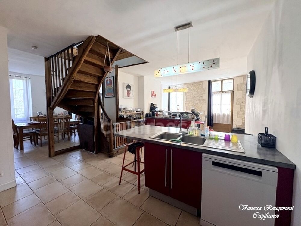 APPOIGNY  Une maison de famille où il fait bon vivre