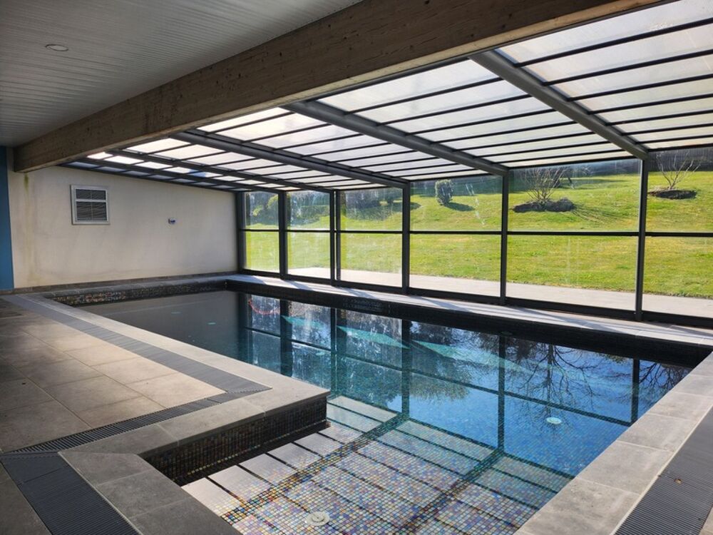 Magnifique maison moderne avec piscine intérieure et SPA