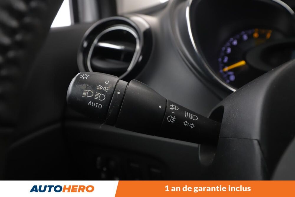 Captur 1.2 TCe Energy Intens EDC 120 ch 2015 occasion 92130 Issy-les-Moulineaux