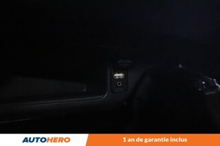 C-HR 1.8 Hybride Edition 122 ch 2018 occasion 92130 Issy-les-Moulineaux