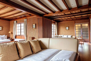  Propriété/château à vendre 10 pièces 300 m²