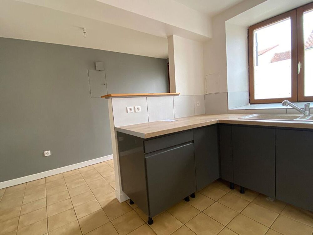 Vente Maison ** Authentique maison en pierre meulière - 110 m² hab. avec Terrain constructible - Double garage Villeneuve sur bellot