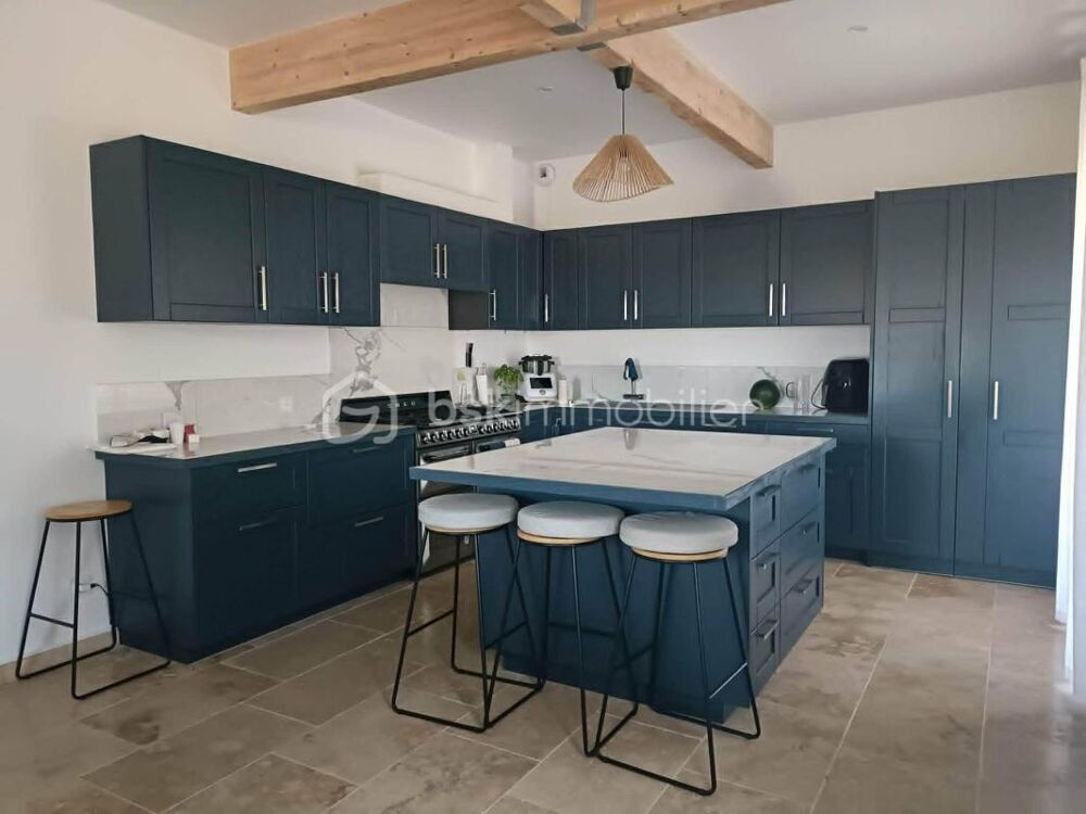 Deux belles habitations sur environ 2 hectares