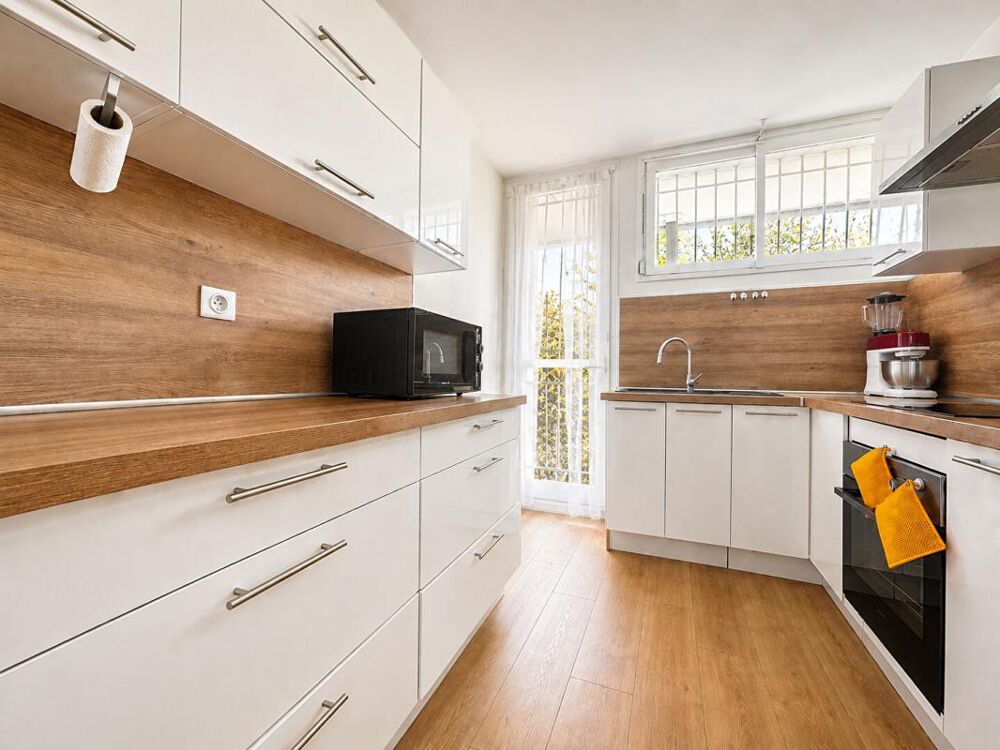 Vente Appartement Concorde plage, 1er étage : très bel appartement refait à neuf  : 88 m2 au total -76,37 m2 Loi Carrez Marignane