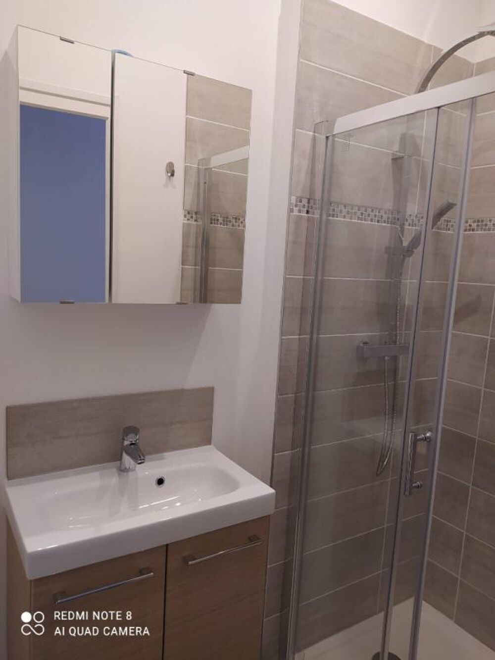 Location Appartement Appartement 2 pièces / 15 m² / 500 EUR / LILLE Lille