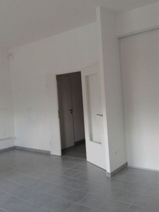  Appartement à louer 1 pièce 39 m²