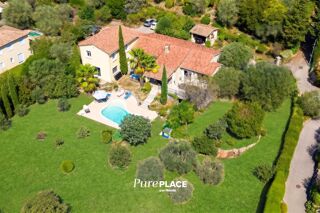  Propriété/château à vendre 6 pièces 257 m²