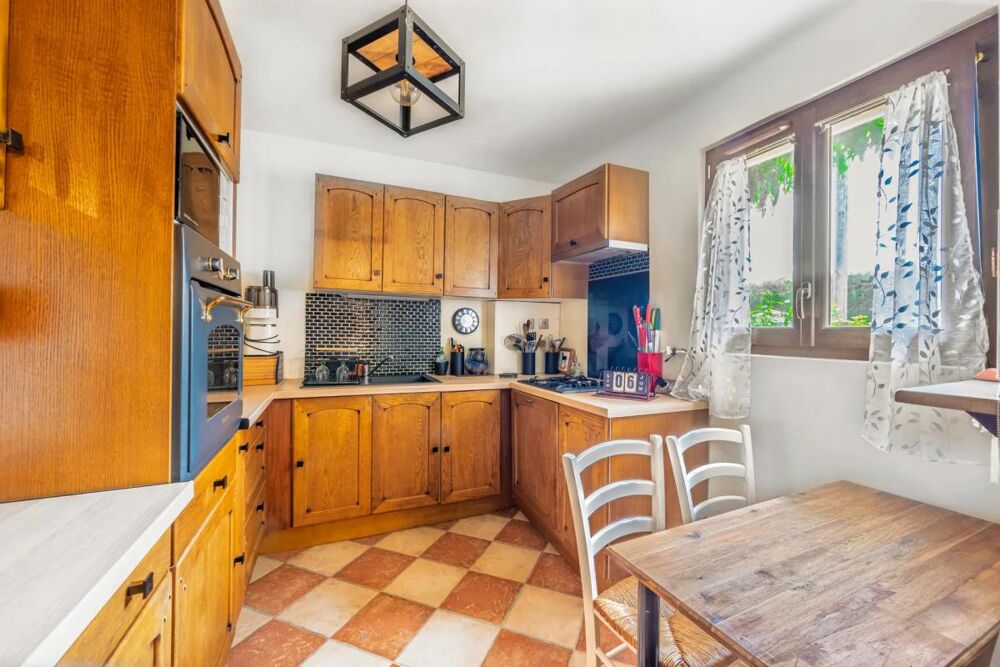 Vente Maison Maison de 5 pièces de 80 m² à Sainte-Geneviève-des-Bois Sainte genevieve des bois