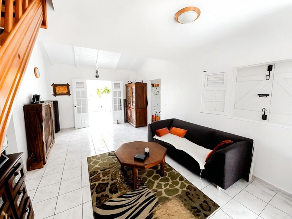 Vente Maison Villa à vendre Saint-Anne, vue panoramique, 4 pièces  (971) Sainte anne