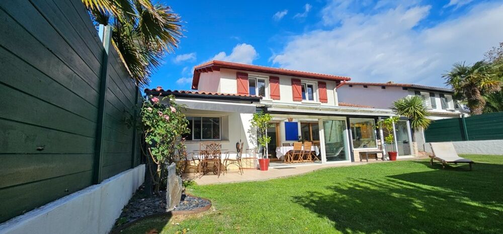 ANGLET - LUMINEUSE ET SPACIEUSE MAISON ENTOUREE DE NATURE - 125m2 environ